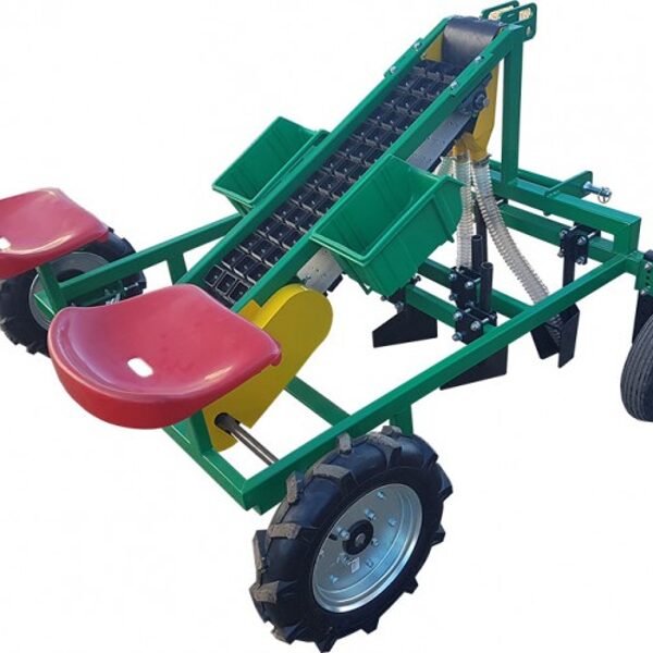 3 vagu pusautomātiskais ķiploku stādītājs